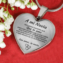 Cargar imagen en el visor de la galería, Collar con colgante - A mi Novia de tu Novio - Moroveta