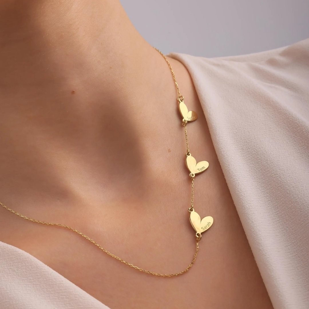 Collar con corazones y nombres - Moroveta