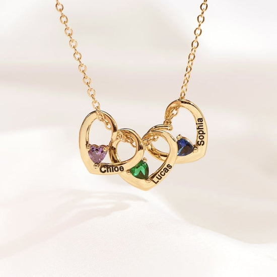 Collar con corazones y piedras de nacimiento - Moroveta