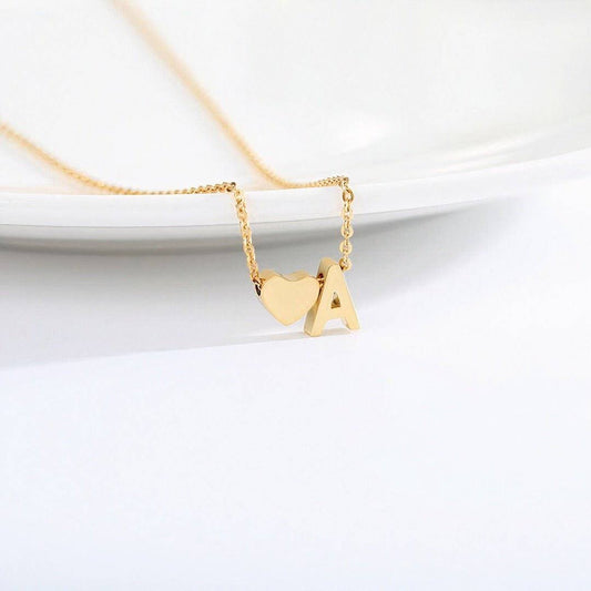 Collar con inicial y corazón - Moroveta