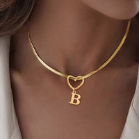 Collar con inicial y dije de corazón - Moroveta