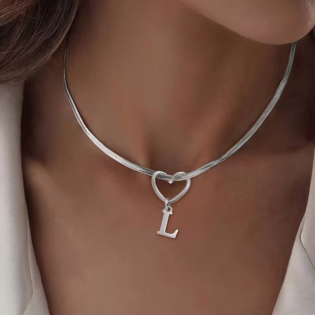 Collar con inicial y dije de corazón - Moroveta