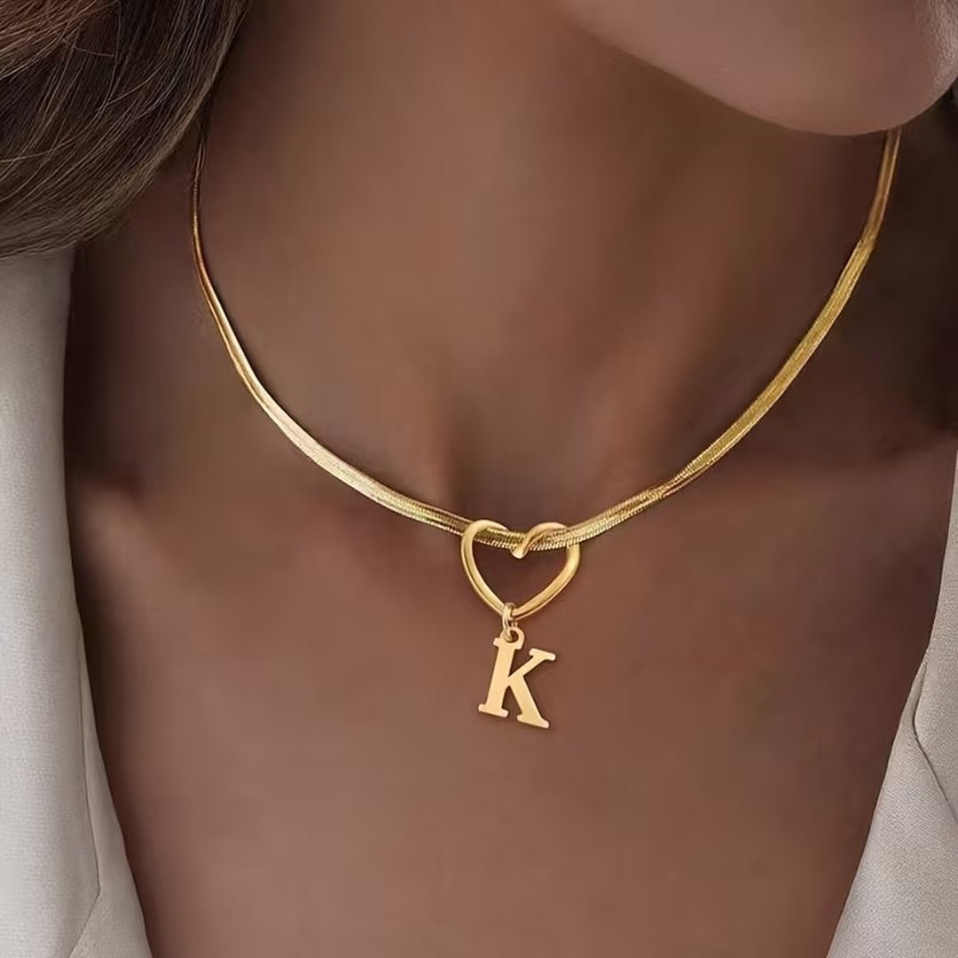 Collar con inicial y dije de corazón - Moroveta