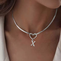Collar con inicial y dije de corazón - Moroveta