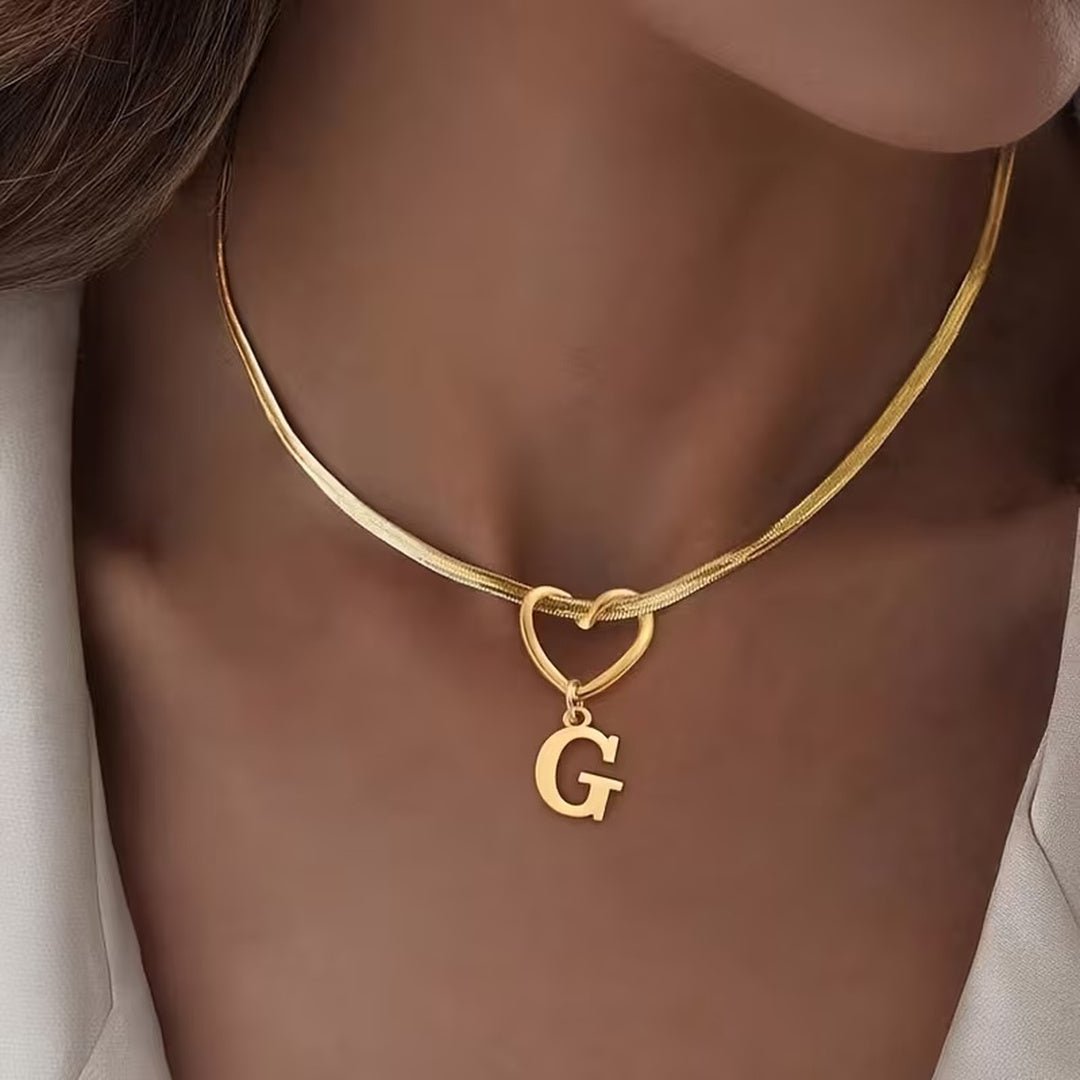 Collar con inicial y dije de corazón - Moroveta