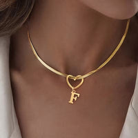 Collar con inicial y dije de corazón - Moroveta
