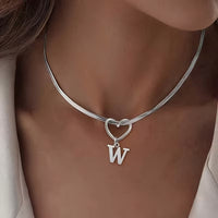 Collar con inicial y dije de corazón - Moroveta