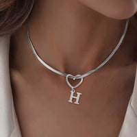 Collar con inicial y dije de corazón - Moroveta