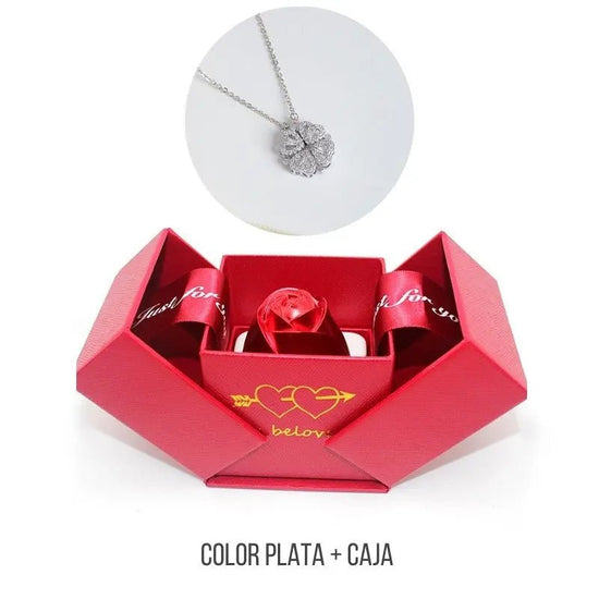 Collar con trébol de cuatro corazones + caja de rosa - Moroveta