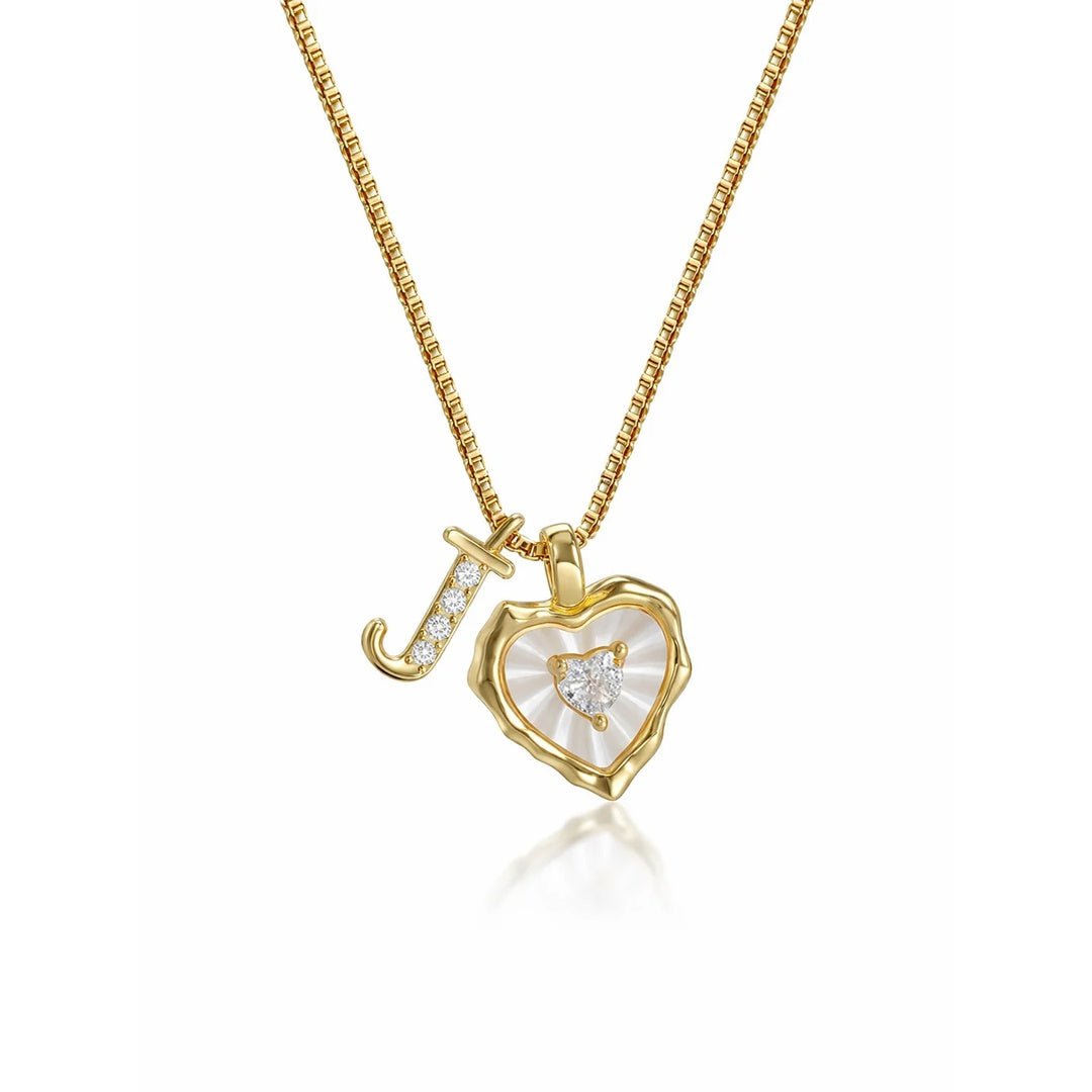 Collar de corazón nacarado con inicial personalizada - Moroveta