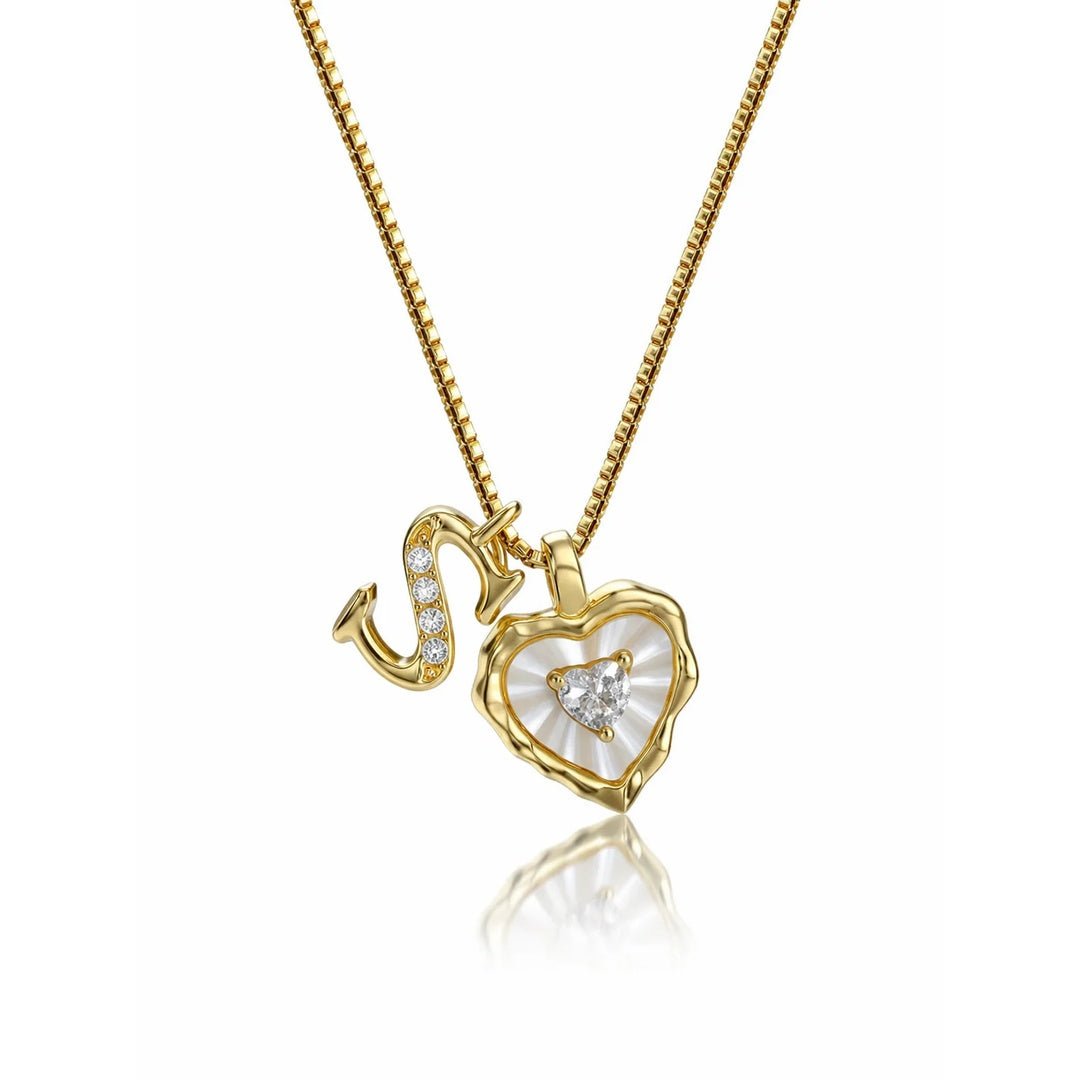Collar de corazón nacarado con inicial personalizada - Moroveta