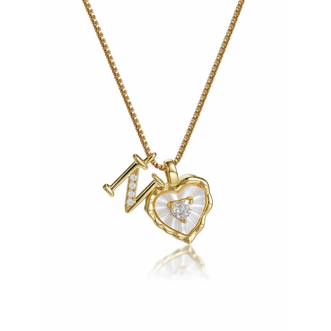 Collar de corazón nacarado con inicial personalizada - Moroveta