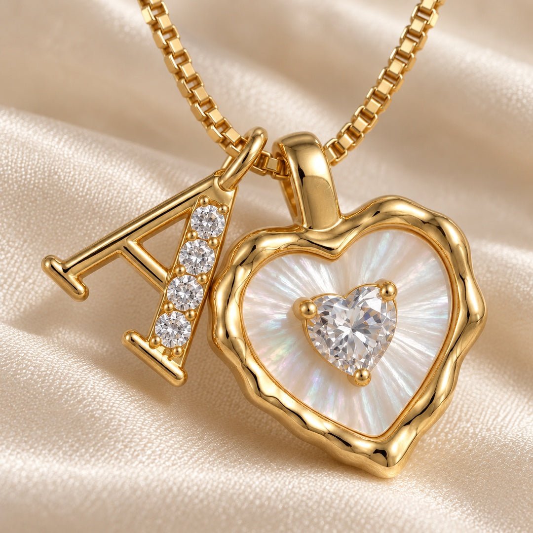 Collar de corazón nacarado con inicial personalizada (Oferta 3x1) - Moroveta