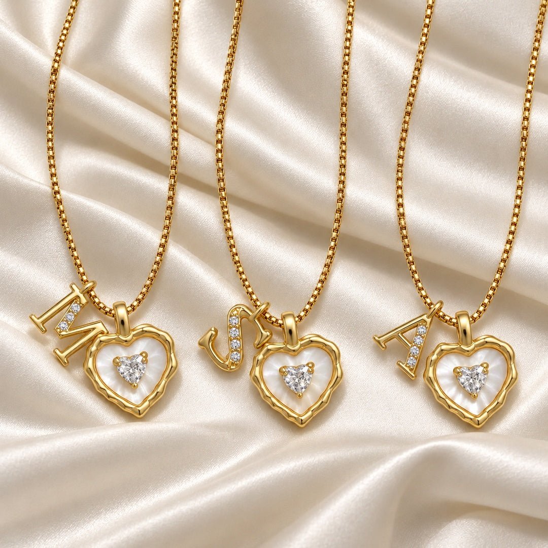 Collar de corazón nacarado con inicial personalizada (Oferta 3x1) - Moroveta