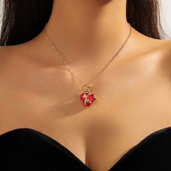 Collar de corazón y rosa - Moroveta
