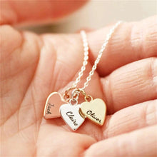 Cargar imagen en el visor de la galería, Collar de dijes personalizable - Moroveta