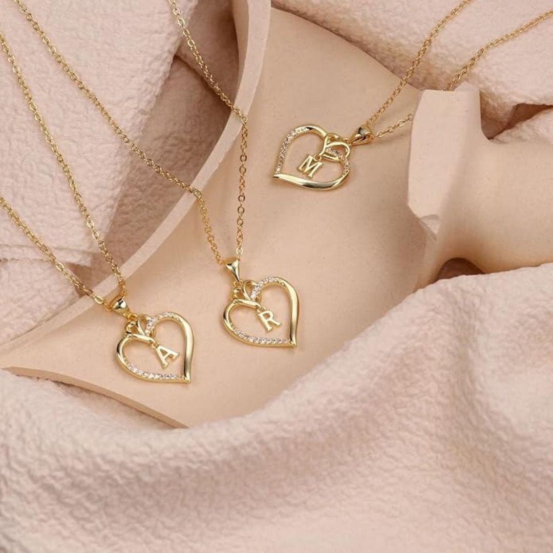 Collar de inicial con corazón - Moroveta