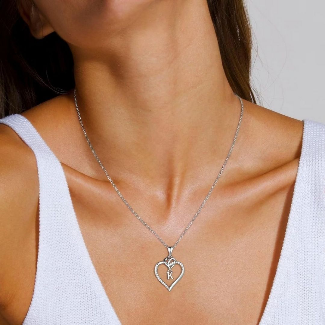 Collar de inicial con corazón - Moroveta
