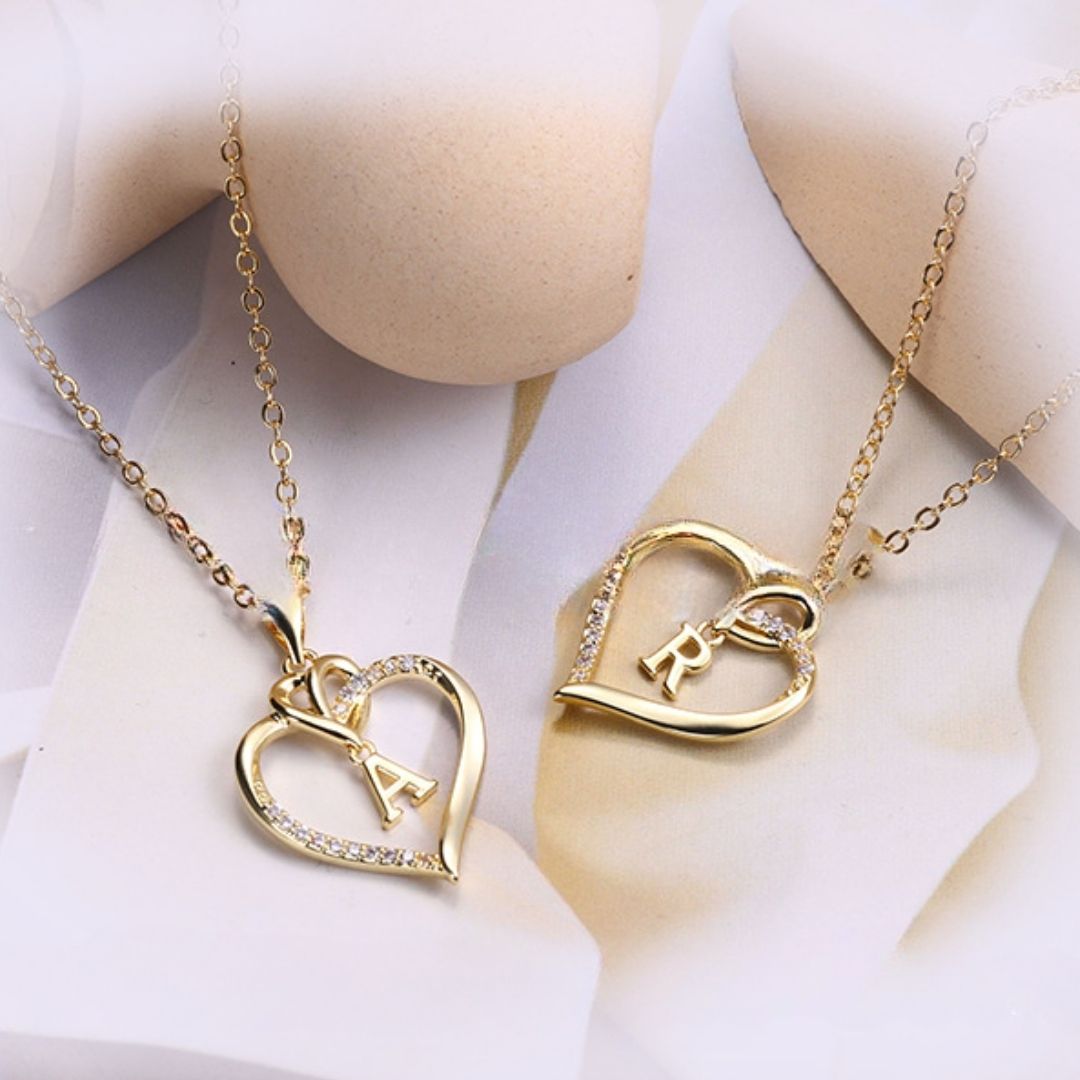Collar de inicial con corazón - Moroveta