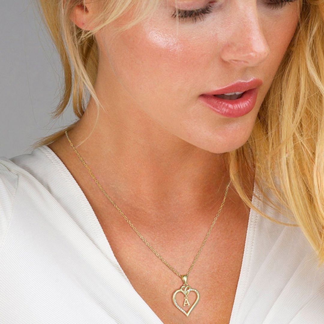 Collar de inicial con corazón - Moroveta