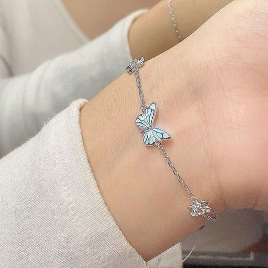 Collar de mariposa que brilla en la oscuridad - Moroveta