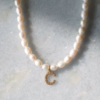Collar de perlas con inicial personalizado (Oferta 2x1) - Moroveta
