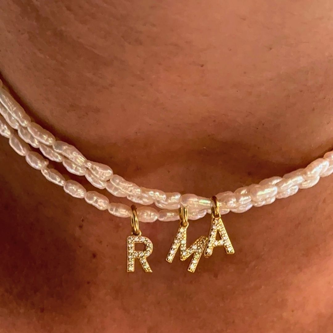 Collar de perlas con inicial personalizado (Oferta 2x1) - Moroveta