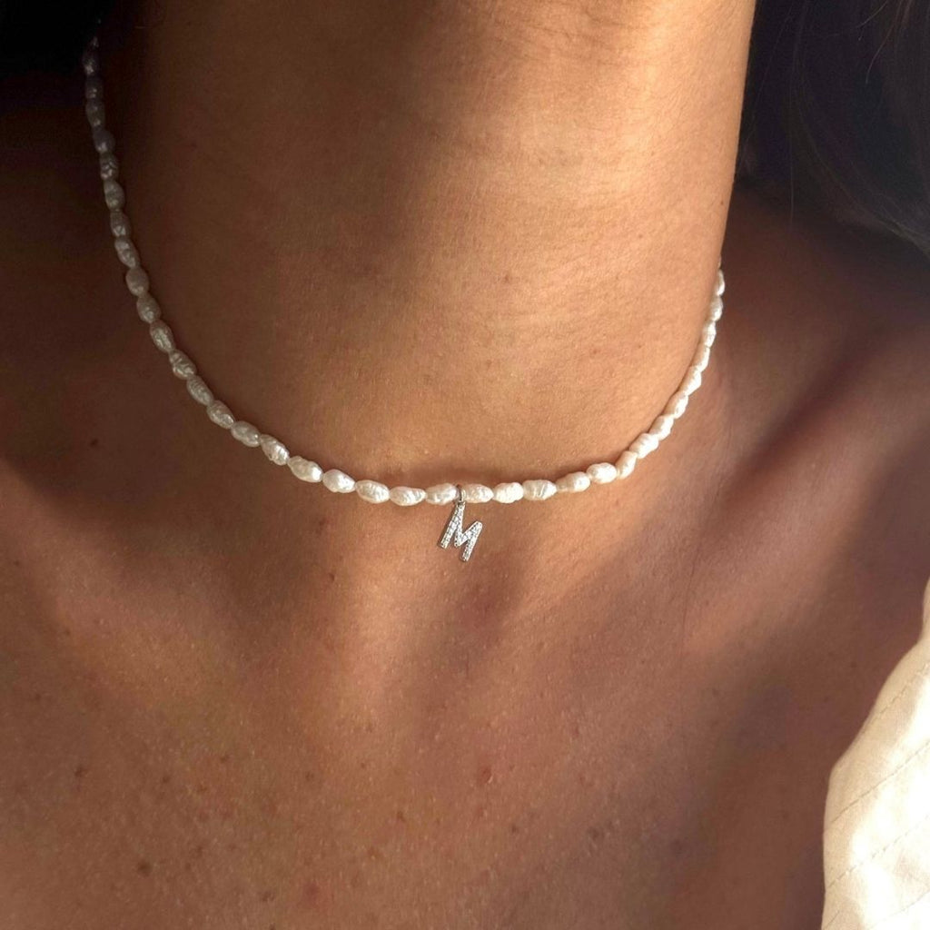 Collar de perlas con inicial personalizado (Oferta 2x1) - Moroveta