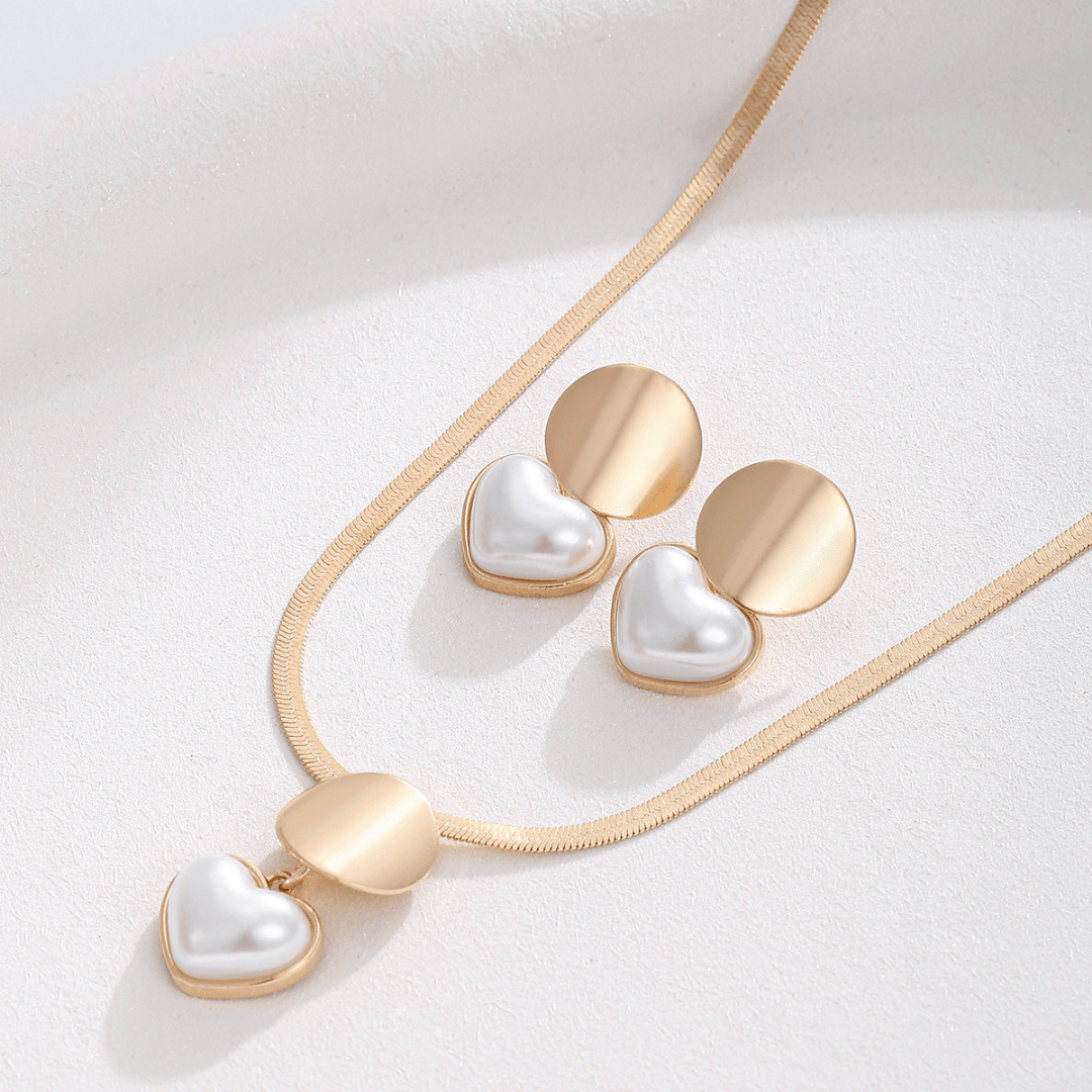Collar elegante de Corazón y Pendientes GRATIS - Moroveta
