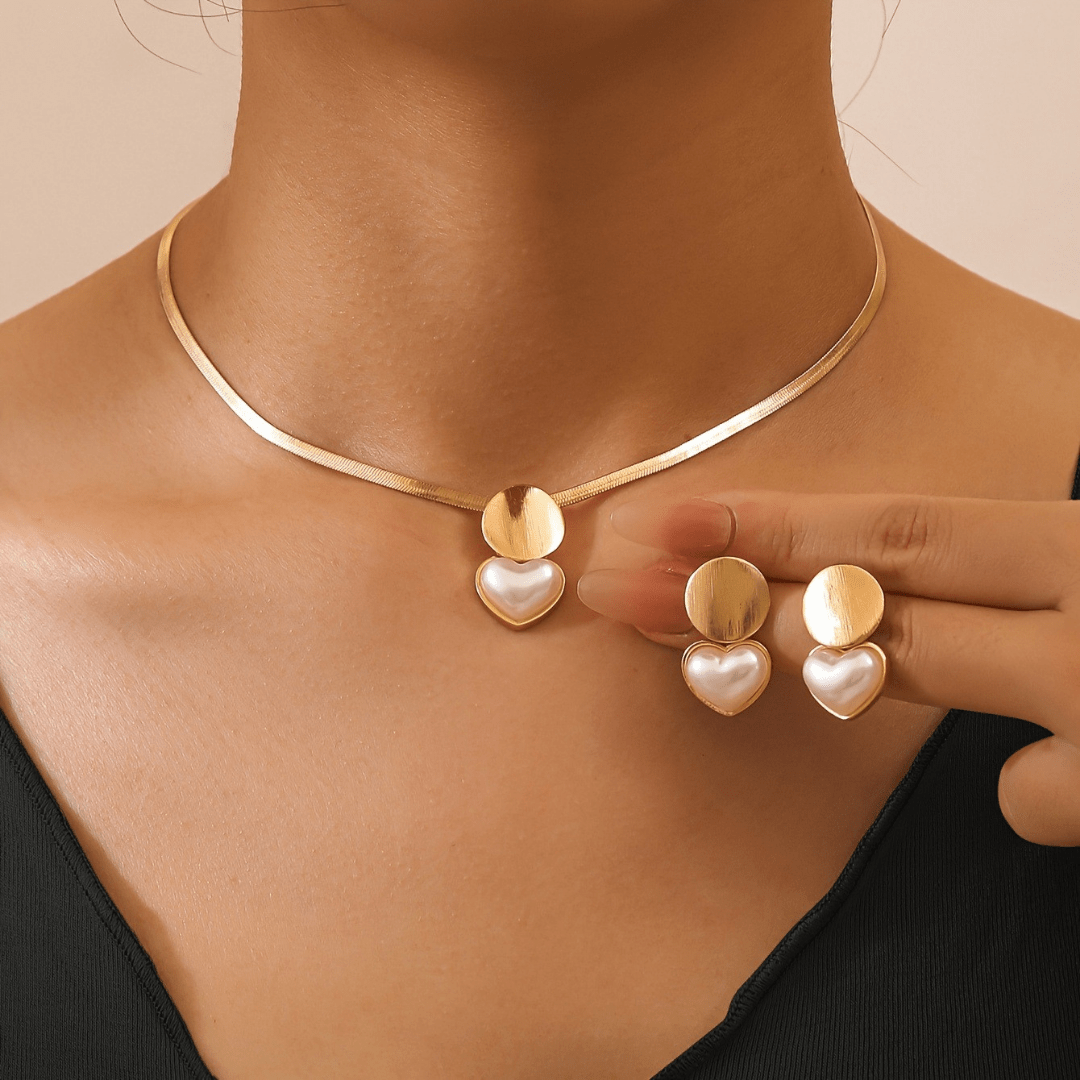 Collar elegante de Corazón y Pendientes GRATIS - Moroveta
