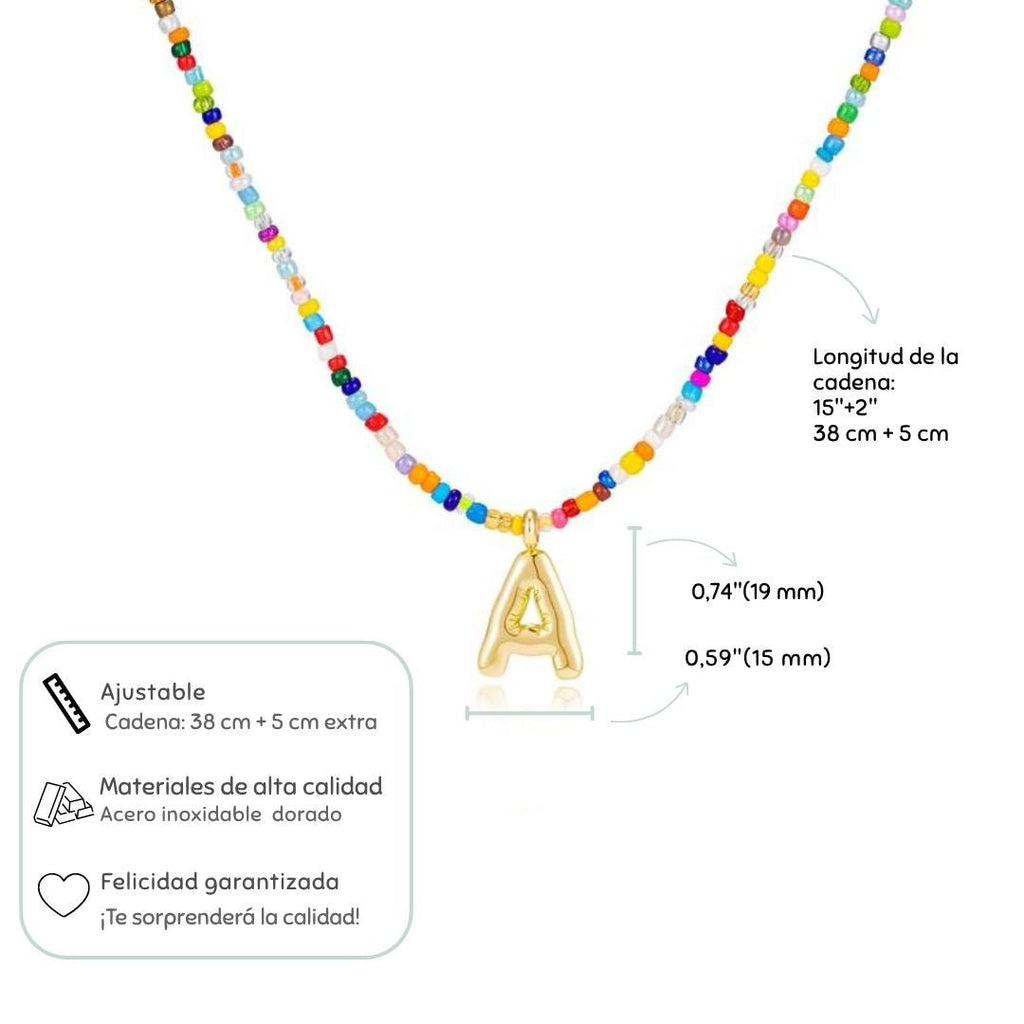 Collar Inicial colorido - ¡Lévate 3 por el precio de 1! Collar con cuentas coloridas y dije letra A dorada, cadena ajustable (38 cm + 5 cm) de acero inoxidable. Perfecto como collar con inicial o regalo para amigas.