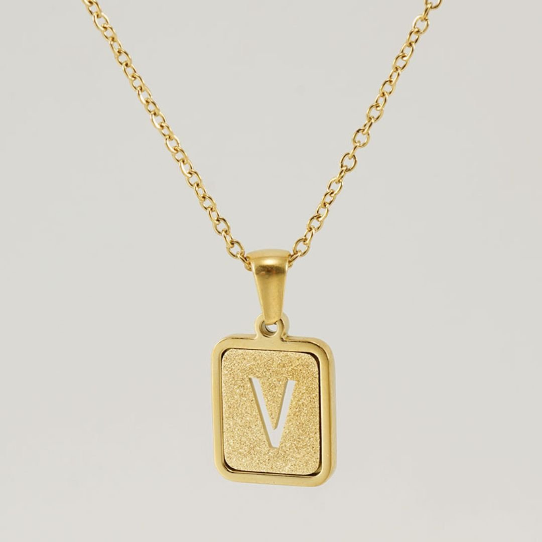 Collar personalizable con inicial dorado - Moroveta