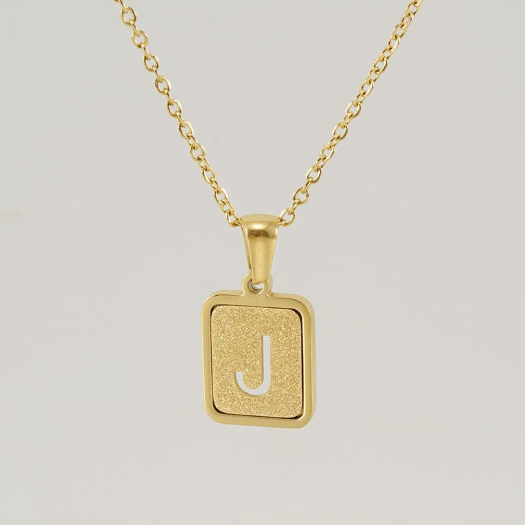 Collar personalizable con inicial dorado - Moroveta