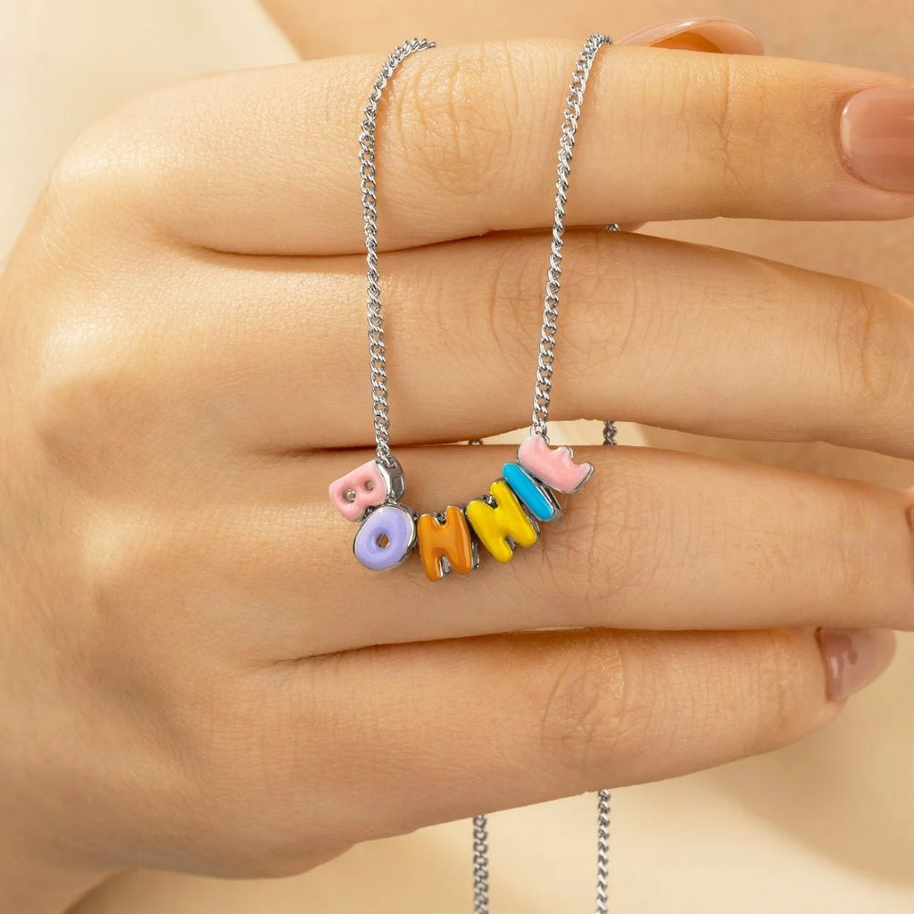 Collar personalizado con nombre en letras burbuja - Moroveta
