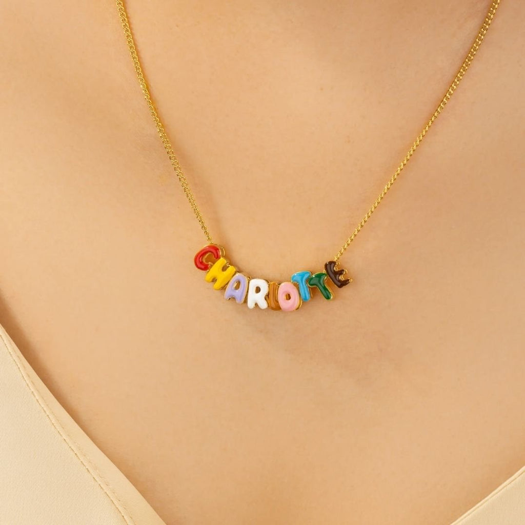 Collar personalizado con nombre en letras burbuja - Moroveta