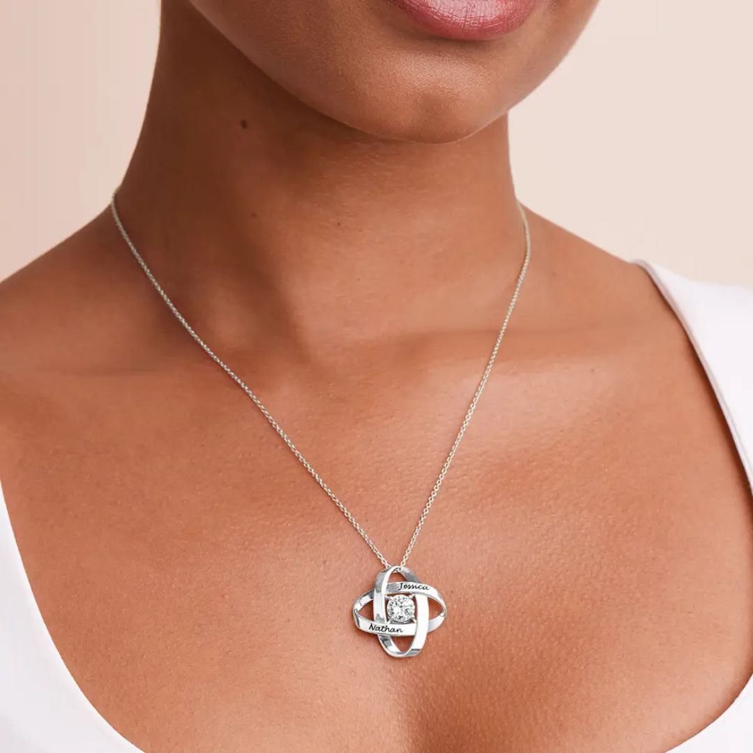 Collar personalizado con nombres de familia - Moroveta