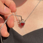 Conjunto de collares para parejas de corazón y espada - Moroveta