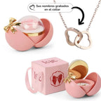 Esfera con rosa eterna y collar de corazones grabados - Moroveta