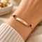 Pulsera con nombre y piedras de nacimiento