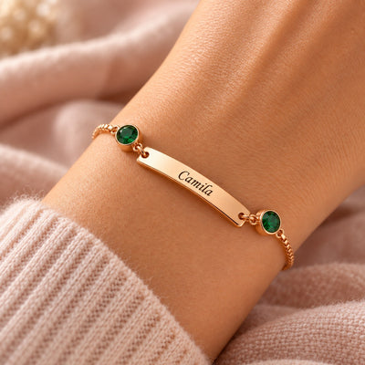 Pulsera con nombre y piedras de nacimiento
