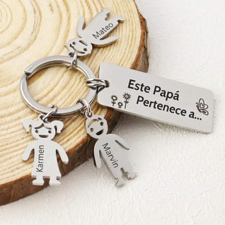 Llavero Papá con dijes infantiles personalizables