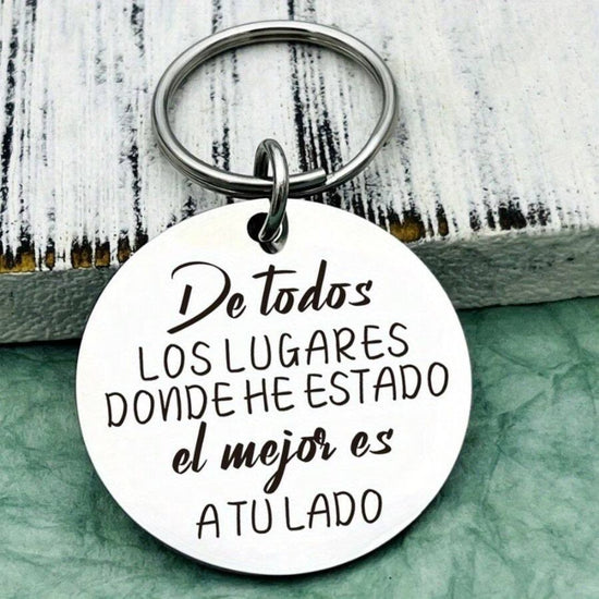 Llavero redondo grabado con frase - A tu lado - Moroveta