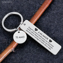 Cargar imagen en el visor de la galería, Llavero &quot;Te amo&quot; - A mi amor - Moroveta