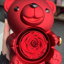 Cargar imagen en el visor de la galería, Osito con rosa eterna y collar abrazo - Moroveta