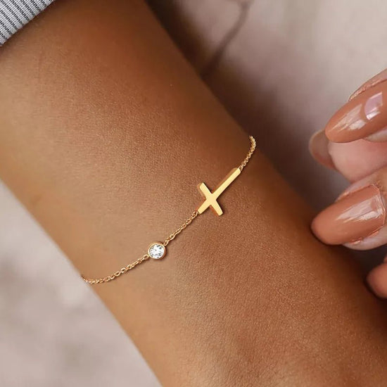 Pulsera de cruz con circonita - Moroveta