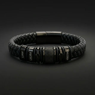 Pulsera de cuero con nombres