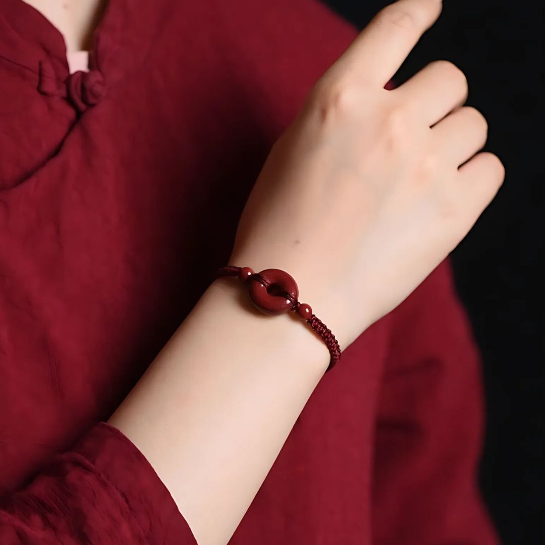 Pulsera de hilo rojo para la suerte - Moroveta