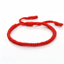 Cargar imagen en el visor de la galería, Pulsera de Hilo Rojo tibetano - Moroveta