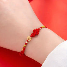 Cargar imagen en el visor de la galería, Pulsera del hilo rojo protección contra la envidia - Moroveta