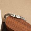 A pulsera grabada - A mi amor en plata con cierre entrelazado, grabado 
